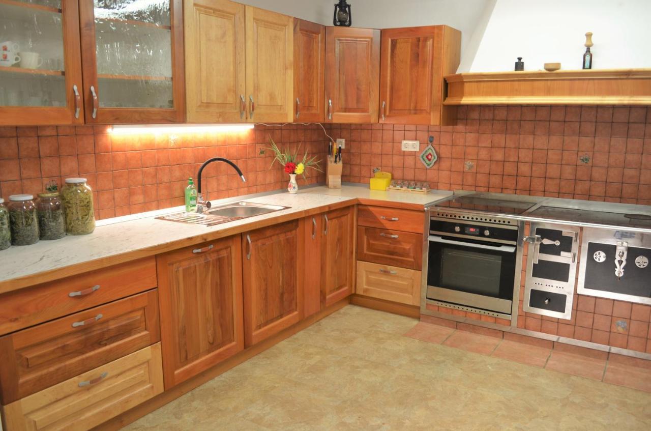 Healing Farm Apartment Gorenja Vas  Luaran gambar