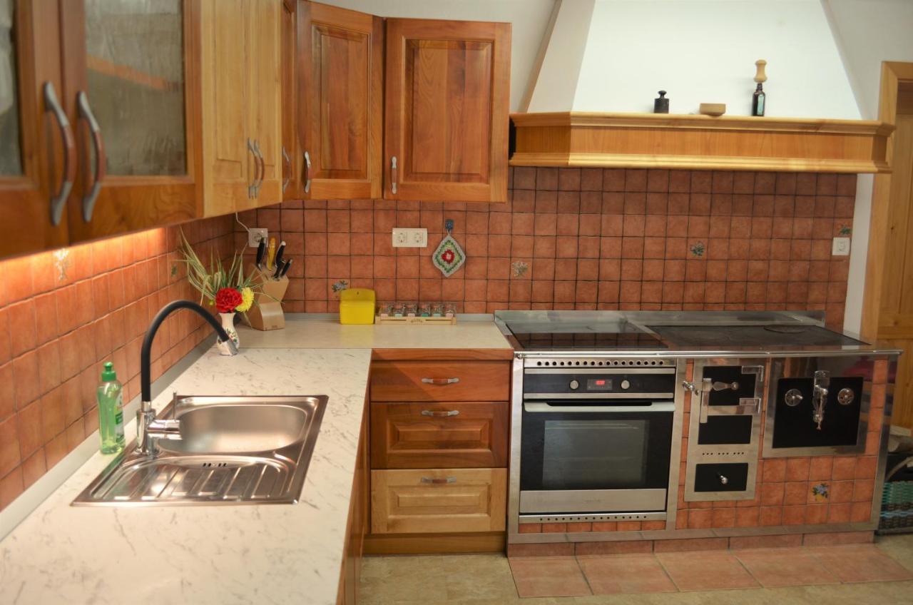 Healing Farm Apartment Gorenja Vas  Luaran gambar