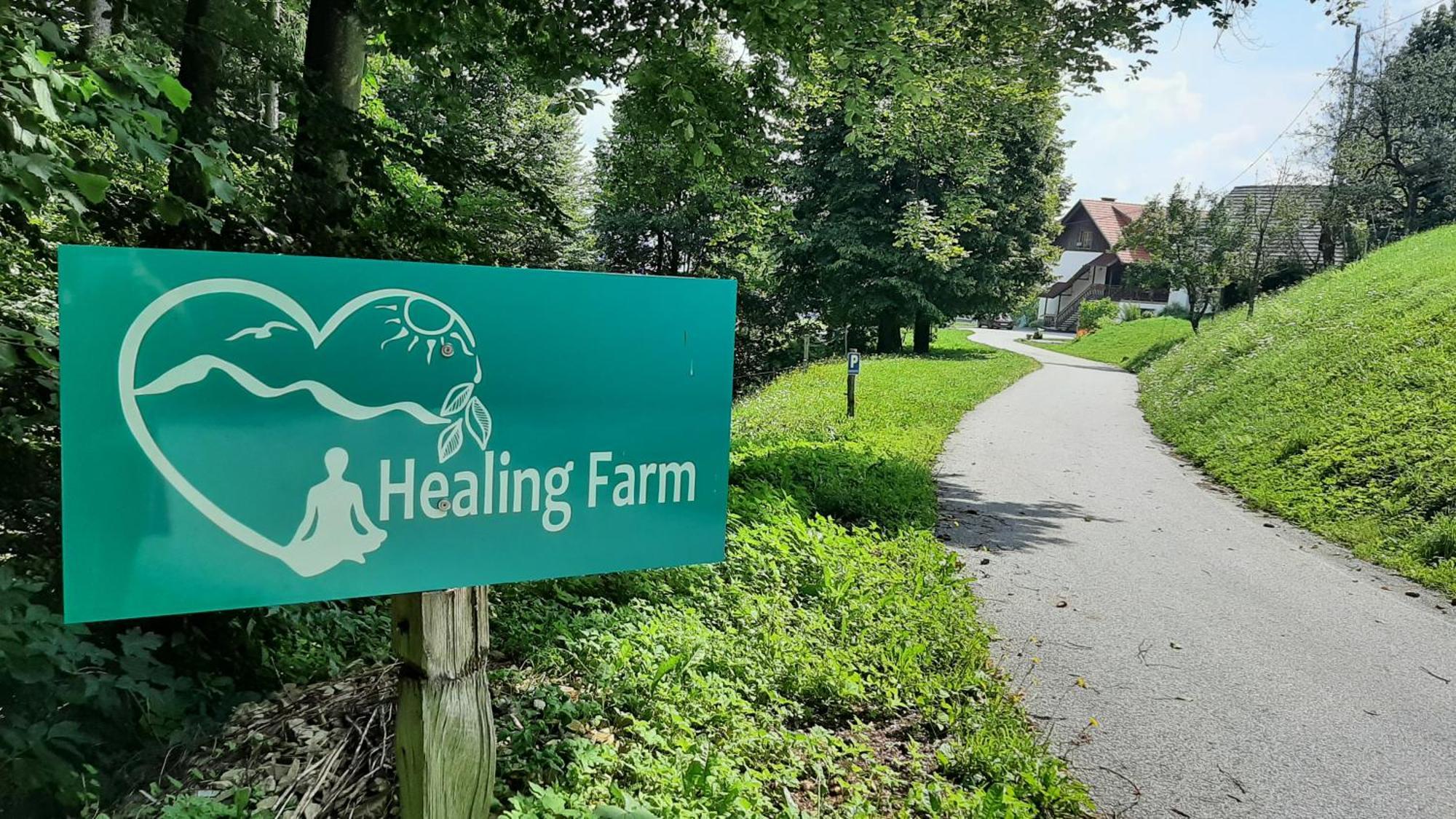 Healing Farm Apartment Gorenja Vas  Luaran gambar